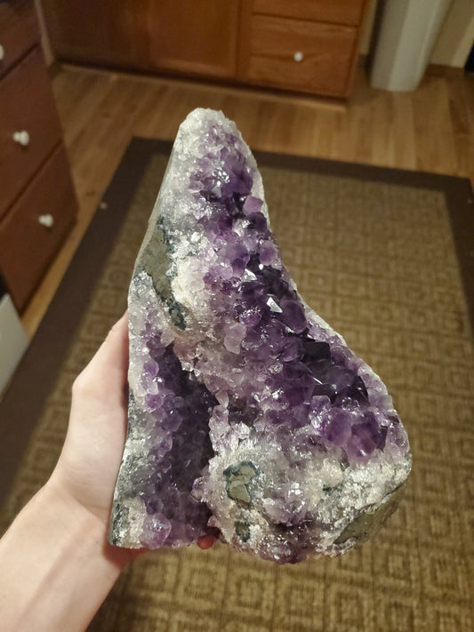 Twilight Amethyst Cut Base