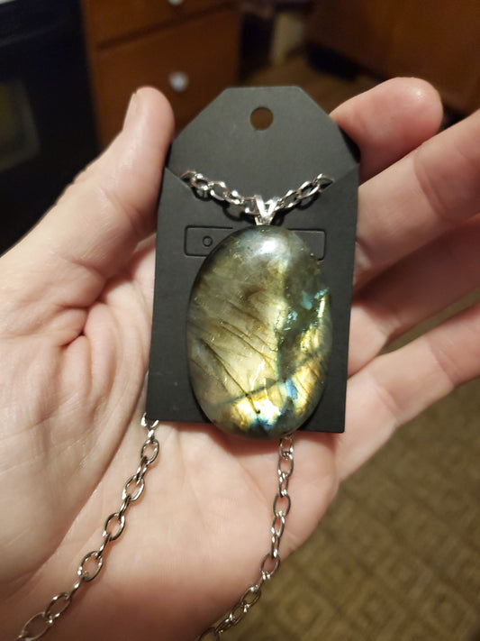 Labradorite Pendant